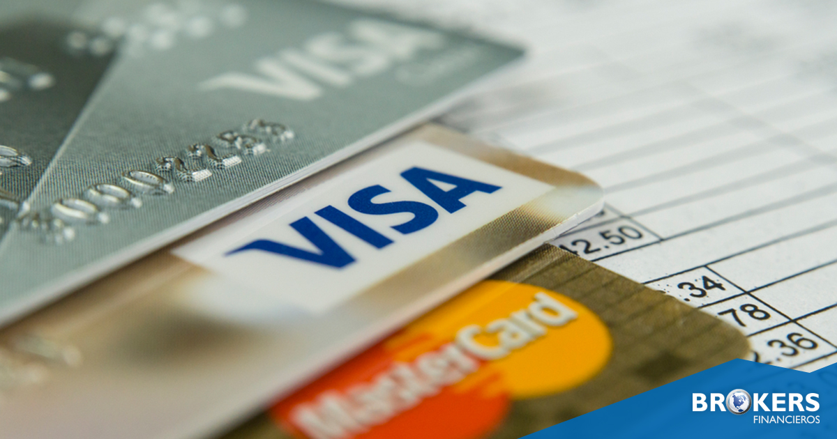 ¿Con qué bancos no te conviene tener una tarjeta de crédito?